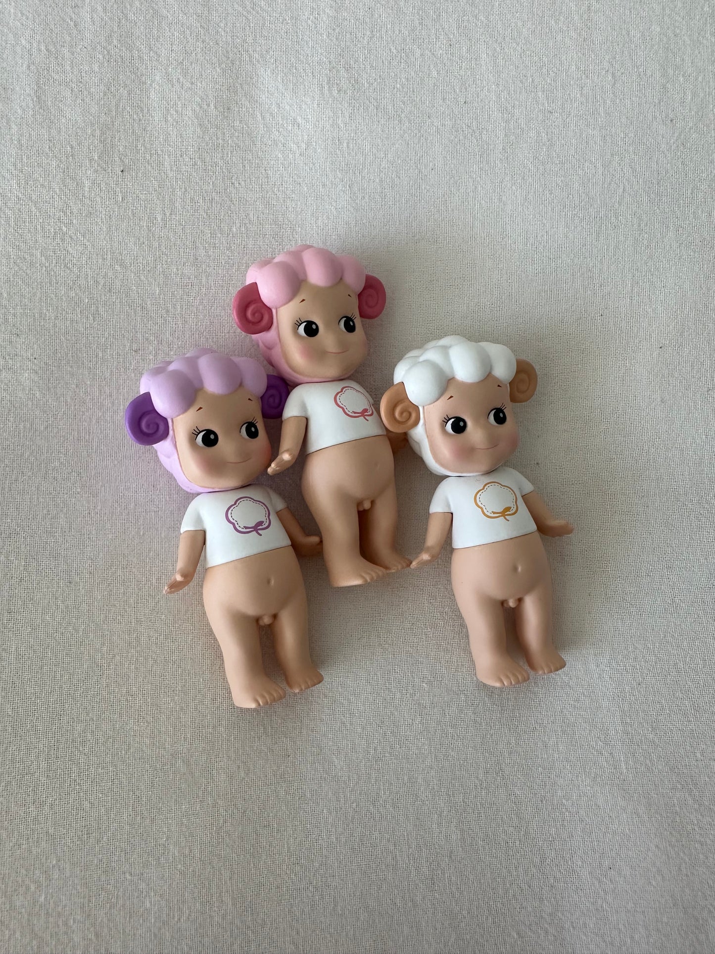 Feel so good sheep trio