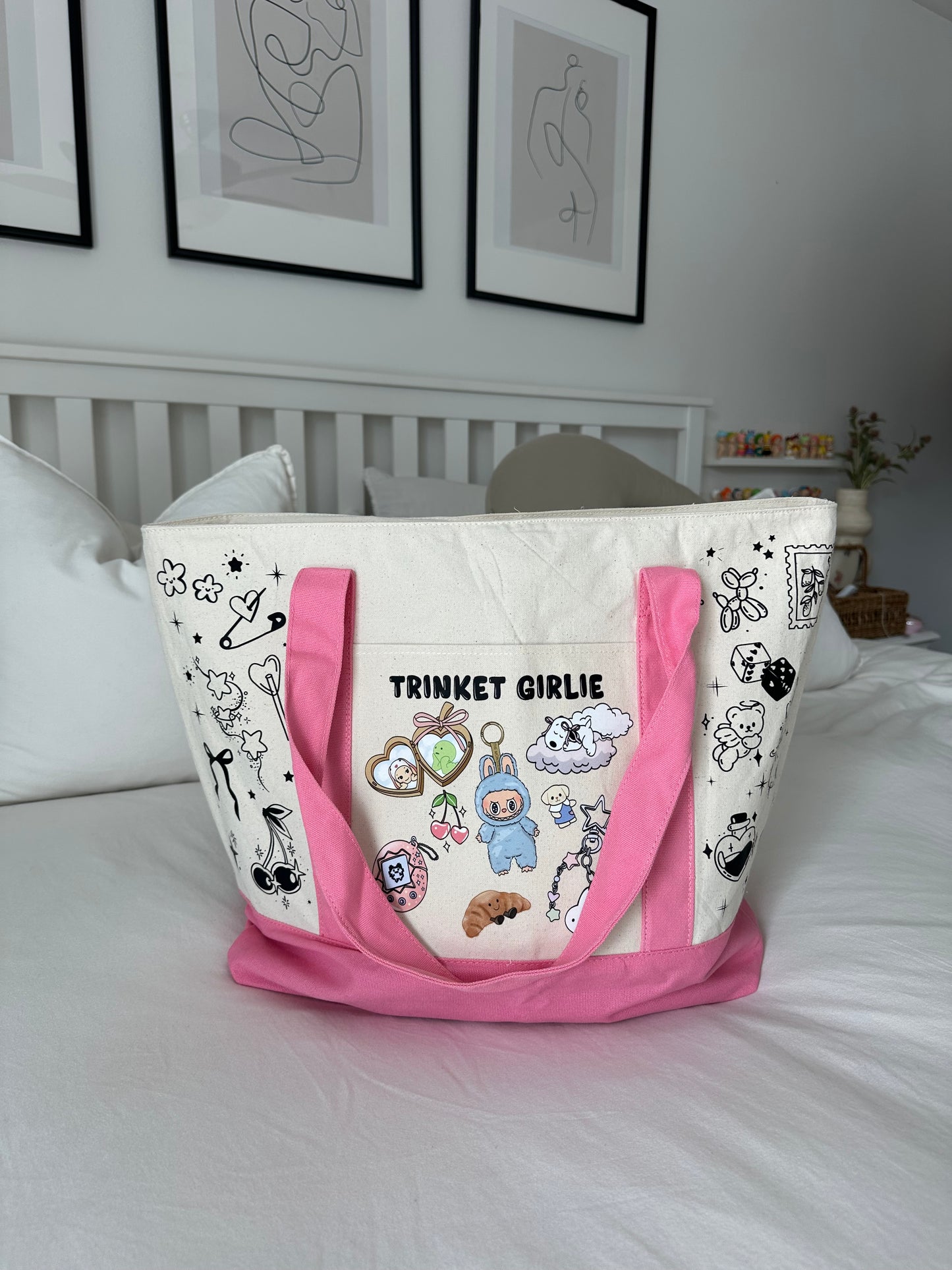 Trinket Girlie Weekender Tote